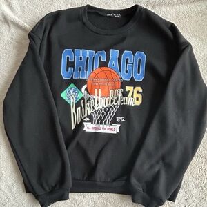 🏀 Chicago Basketball Graphic Crewneck Sweatshirt Black Size S